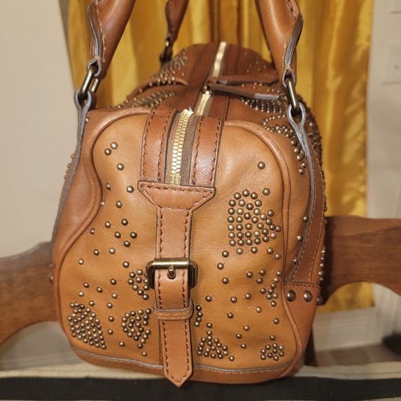 RARE BROWN BURBERRY Studded Heart Bag Brown Leather - Picture 10 of 15